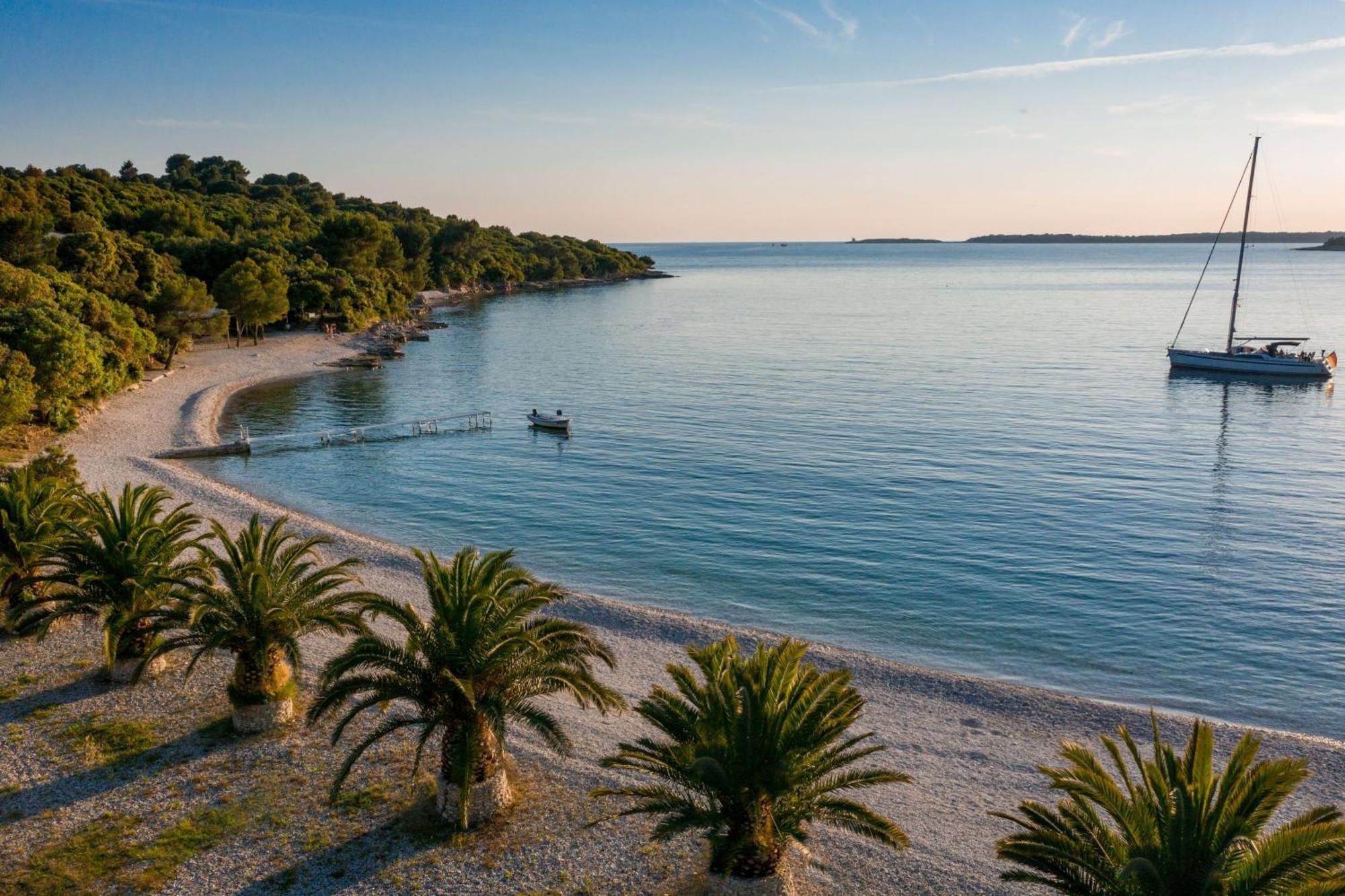 Camping Brioni Pula Exterior photo