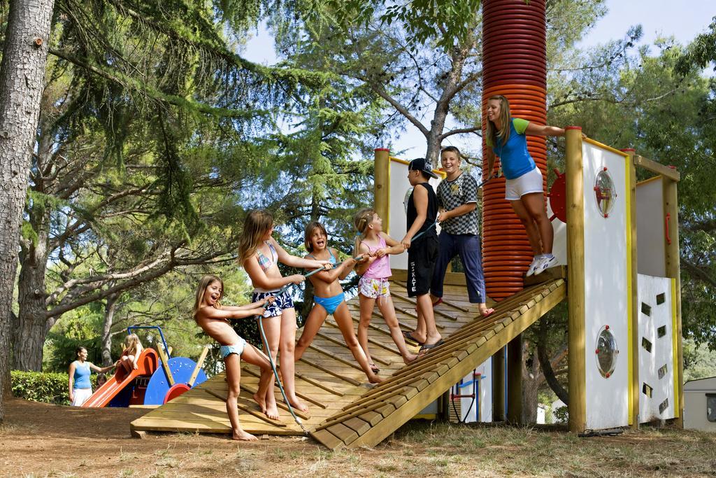 Camping Brioni Pula Exterior photo